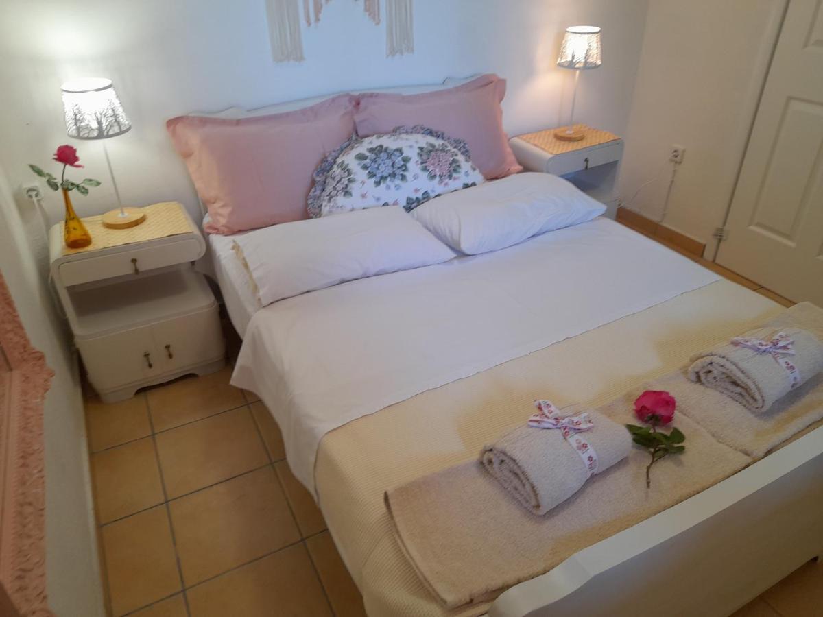 "Klio" Appartment Nikiti  Luaran gambar